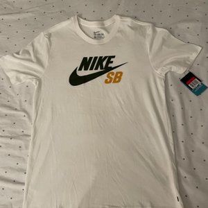 Nike SB Dri-Fit Tee Size L